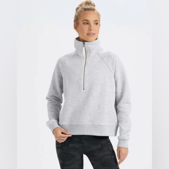 Vuori Restore Half Zip - Picture 2 of 5